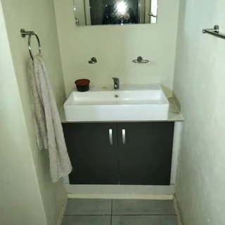 Furnished flat in Brackenhurst