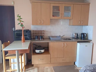 Garden Flatlet to rent - Durbanville