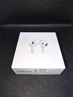 Apple AirPods 4