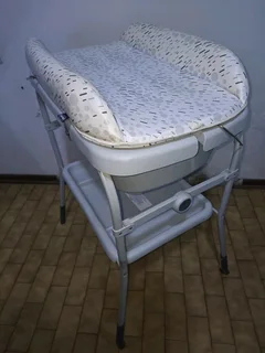 Chicco Foldable Baby Bath &amp; Change Station.