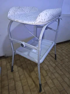 Chicco Foldable Baby Bath &amp; Change Station.