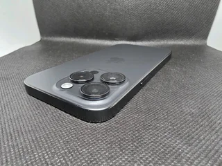 Apple iPhone 15 Pro | 128GB | Physical Sim &#43; eSIM - Black Titanium