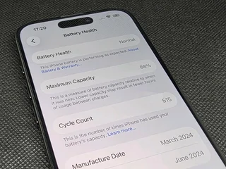 Apple iPhone 15 Pro | 128GB | Physical Sim &#43; eSIM - Black Titanium