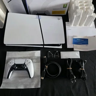 Playstation 5 1TB Slim Disc Edition (Basically Brand New - Only Tested)