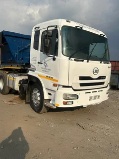 2012 Nissan UD Quan 26-410