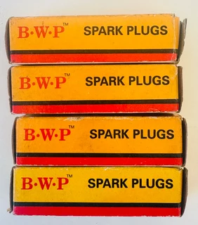 Vintage Bwp Spark Plugs/made In England