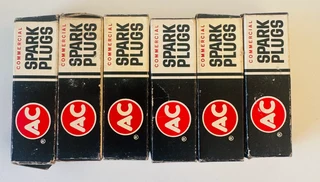Vintage Ac Spark Plugs-made In Usa