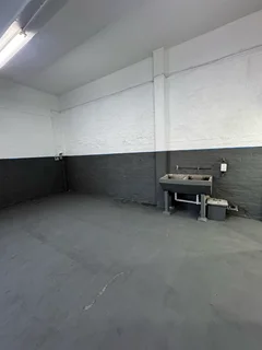 COMMERCIAL PROPERTY TO LET CHRIS HANI ROAD REDHILL DURBAN