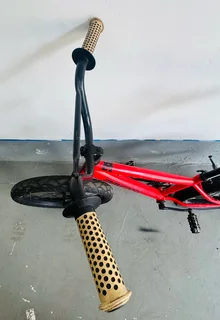 MONGOOSE BMX TRICK BICYCLE