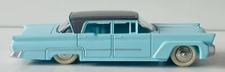 DINKY CARS-LINCOLN PREMIERE-DIE CAST MODEL-MODEL NUMBER: 532-SCALE: 1:43
