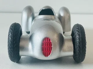 DINKY CARS-AUTO UNION RACING CAR-DIE CAST MODEL-MODEL NUMBER: 23D-SCALE: 1:43