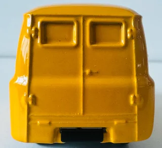 DINKY CARS-BEDFORD 10 CWT KODAK VAN-DIE CAST MODEL-MODEL NUMBER: 480-SCALE: 1:43