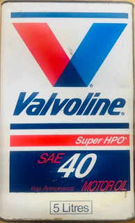 VALVOLINE OIL CAN-VINTAGE METAL OIL CAN