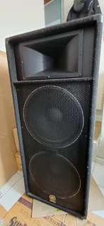 Yamaha S215v Club Speaker Cabs - Like New