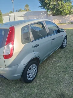 2015 Ford Figo