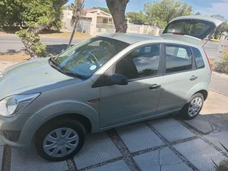 2015 Ford Figo