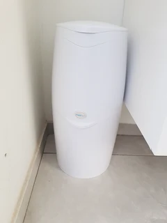 diaper bin white