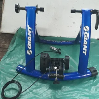 Giant Cycl-tronmag indoor Trainer