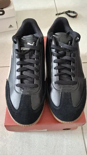 Unwanted Gifts, half price on all. No negotiations, only contact if willing to pay the price please.