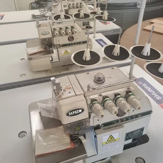 New 4 Thread Overlocker Sewing Machine For Sale