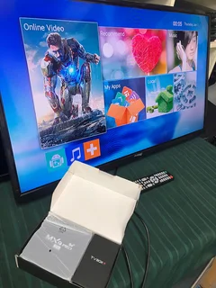 40 inch Tv with smart Box