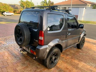 2012 Suzuki Jimny for sale-R145 000 lots of extras