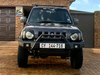 2012 Suzuki Jimny for sale-R145 000 lots of extras
