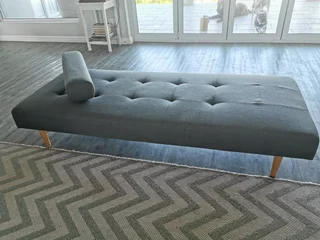 Daybed - Ad posted by Riki Viljoen