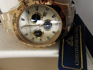 Beautiful Swiss Mens Watch - Still in box