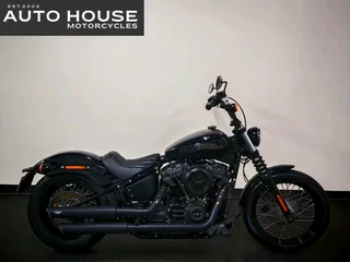 2018 Harley-Davidson Softail Street Bob - 5 590 Km!
