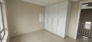 Upmarket 4 bedroom house to let on Musgrave  Road - R23 900 neg - AVAILBLE NOW - Call 0614906661