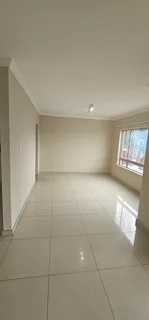 Upmarket 4 bedroom house to let on Musgrave  Road - R23 900 neg - AVAILBLE NOW - Call 0614906661