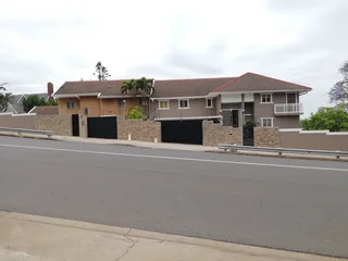Upmarket 4 Bedroom House To Let On Musgrave  Road - R23 900 Neg - Availble Now - Call 0614906661