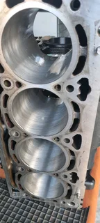 VW Polo 1.6 TDI Block