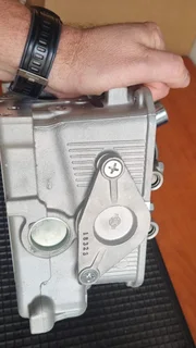 Mitsubishi Colt 2.0/2.4 Cylinder head