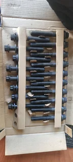 Mitsubishi Triton 2.5 DID Cylinder Head