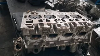 VW Tiguan 1.4 TFSI CAX Cylinder head