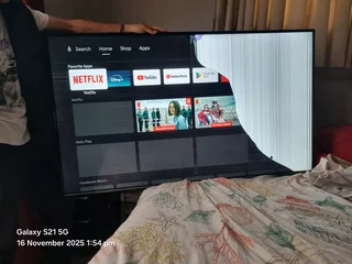Damaged Sinotec 55inch Smart Tv