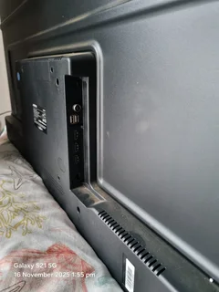 Damaged Sinotec 55inch Smart Tv