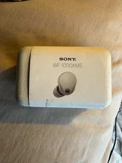 Sony WF-1000XM5