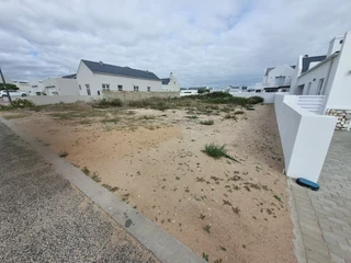 450m² Land available in Laguna Sands