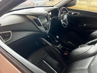 Hyundai Veloster Hatchback 1.6 GDI