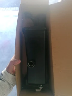 330ci expansion radiator coolant tank (2000-2004)