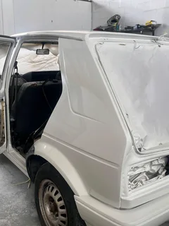Spray painting &amp; panel beating