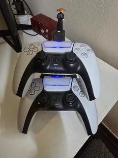 Playstation 5 disc edition  &#43; 2 controllers