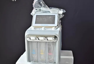 6 in 1 Hydro facial machine / facial  /skin Tightening / brightening machine / face rf / cavitation