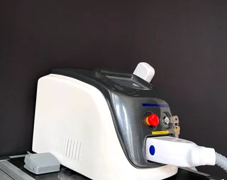 Picosecond machine / nd yag / q switch / tattoo removal / carbon facial / pigmentation removal