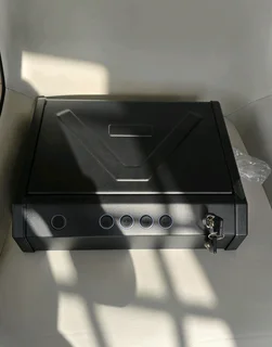 Safe for sale / brand new / fingerprint safe