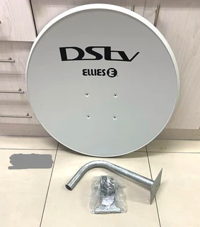 DSTv satellite dish: Brand new with fittings‼️