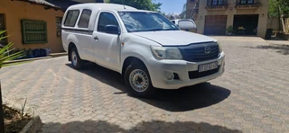 2015 Toyota Hilux 2.5 D4D Long wheel base bakkie
